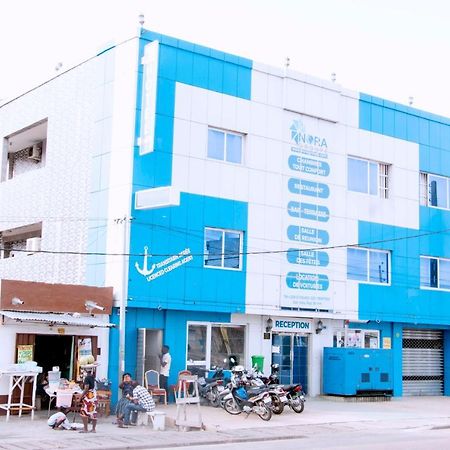 Nora Hotel Cotonou Exterior foto
