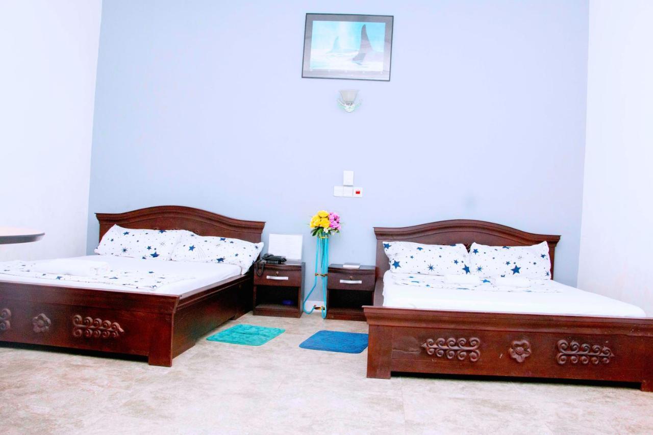 Nora Hotel Cotonou Exterior foto