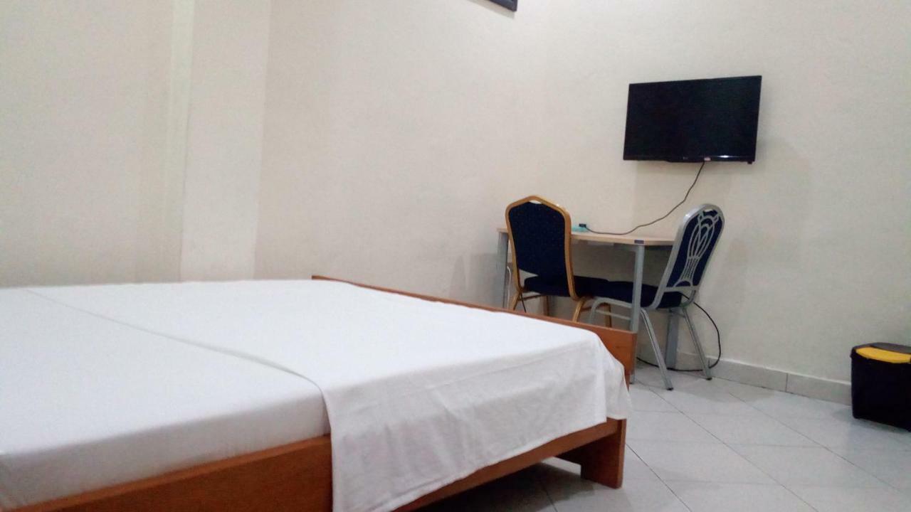Nora Hotel Cotonou Exterior foto